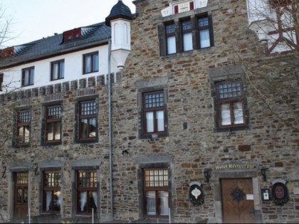 照片: Burg Adenbach Hotel Restaurant
