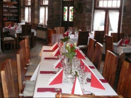 照片: Burg Adenbach